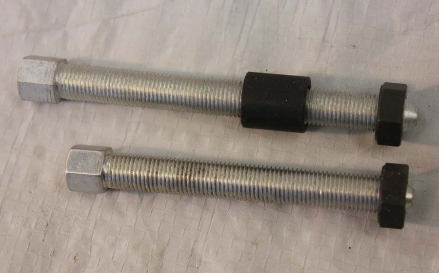 2826-30 Rear axle adjuster bolt kit (1930-36 VL)